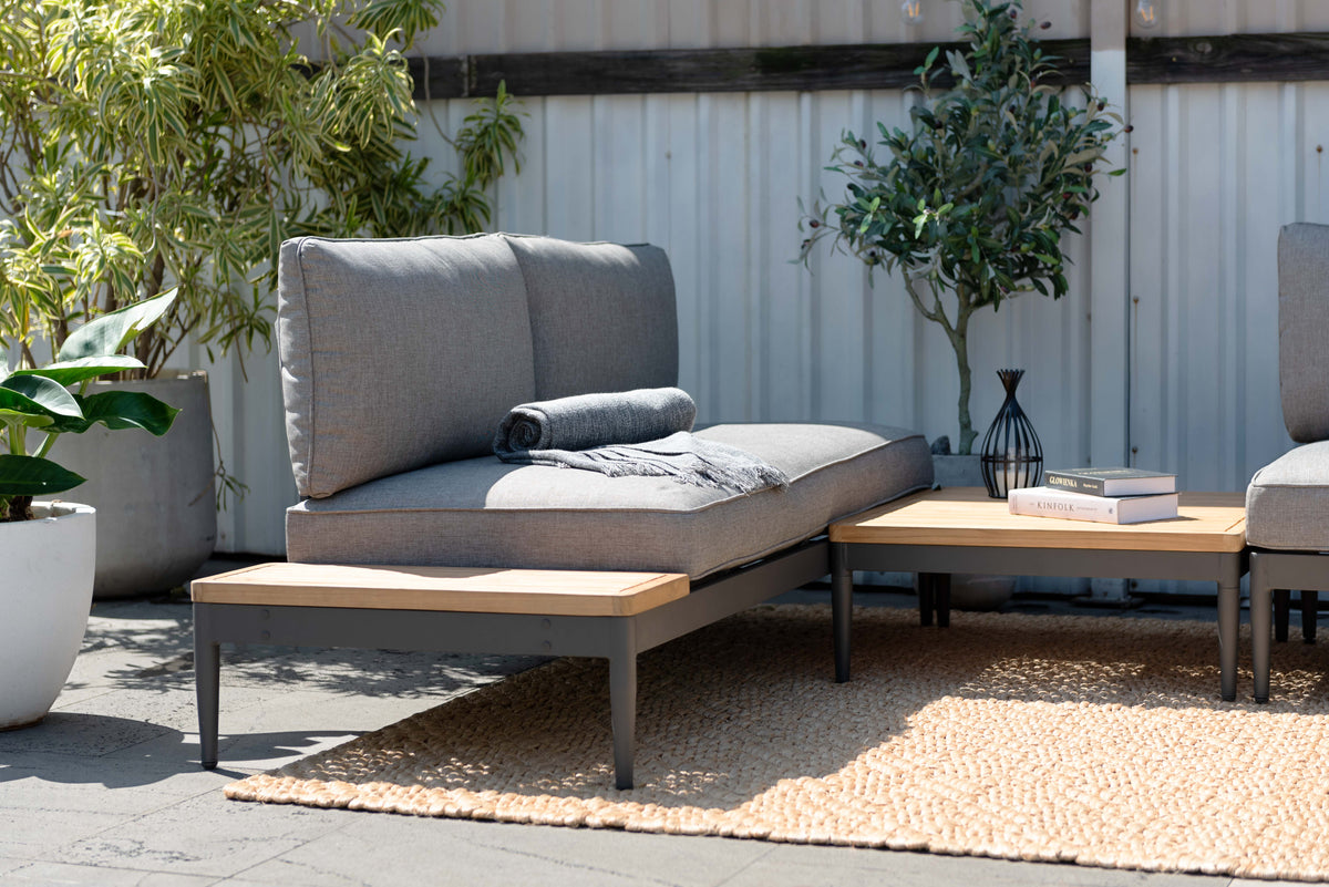 Topaz 4 Piece Seating Set